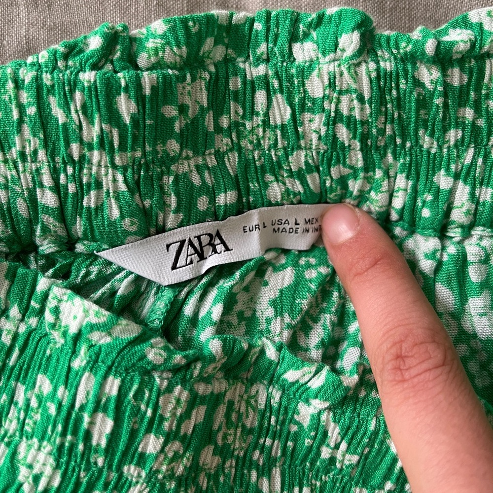 Zara Set - Picture 6 of 7